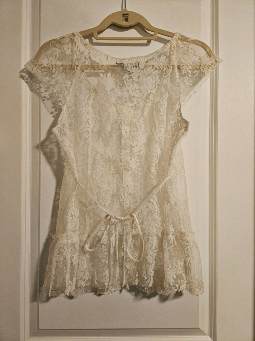 American Rag Lace Boho Top Cream Button Front Tie Neck Size M - Picture 2 of 5